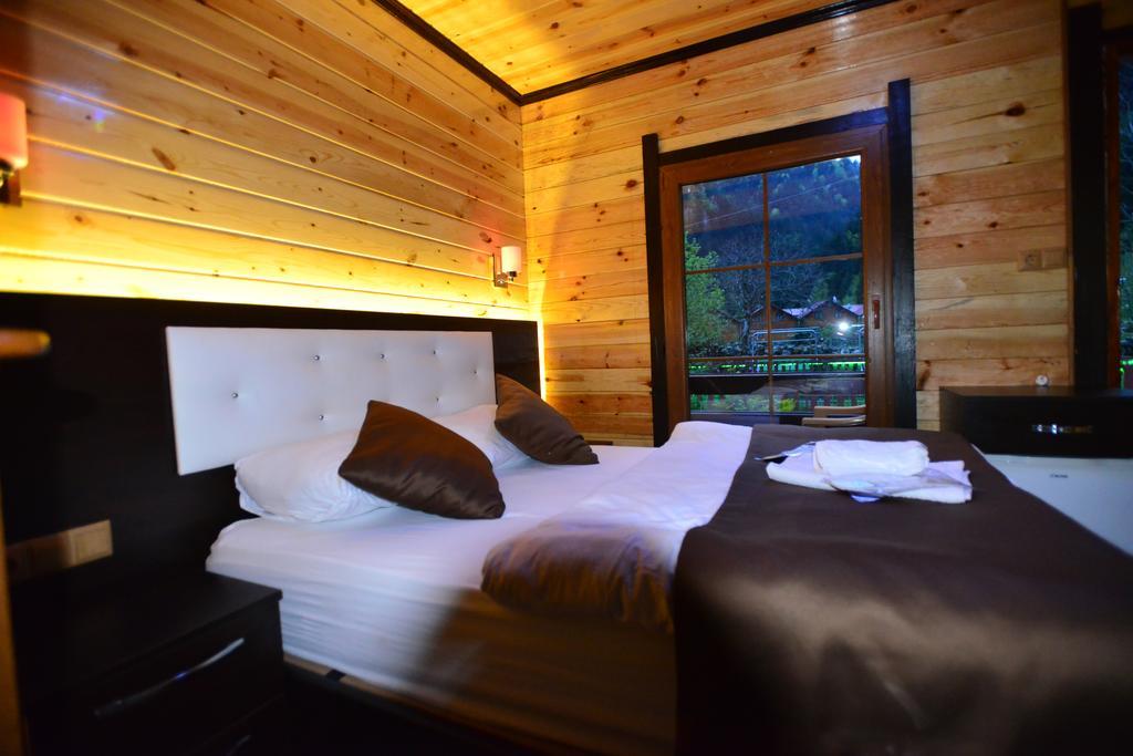 Akyuz Kardesler Hotel & Bungalow Uzungöl Buitenkant foto