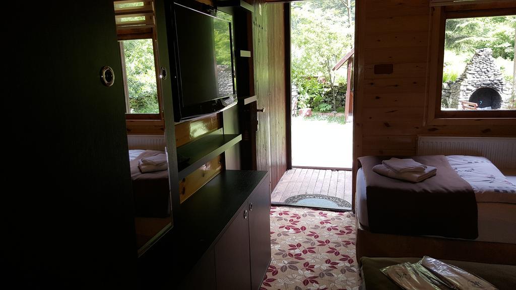 Akyuz Kardesler Hotel & Bungalow Uzungöl Buitenkant foto